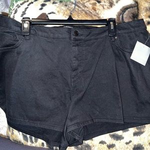 NEW Falls Creek black jean shorts Women’s size 24
